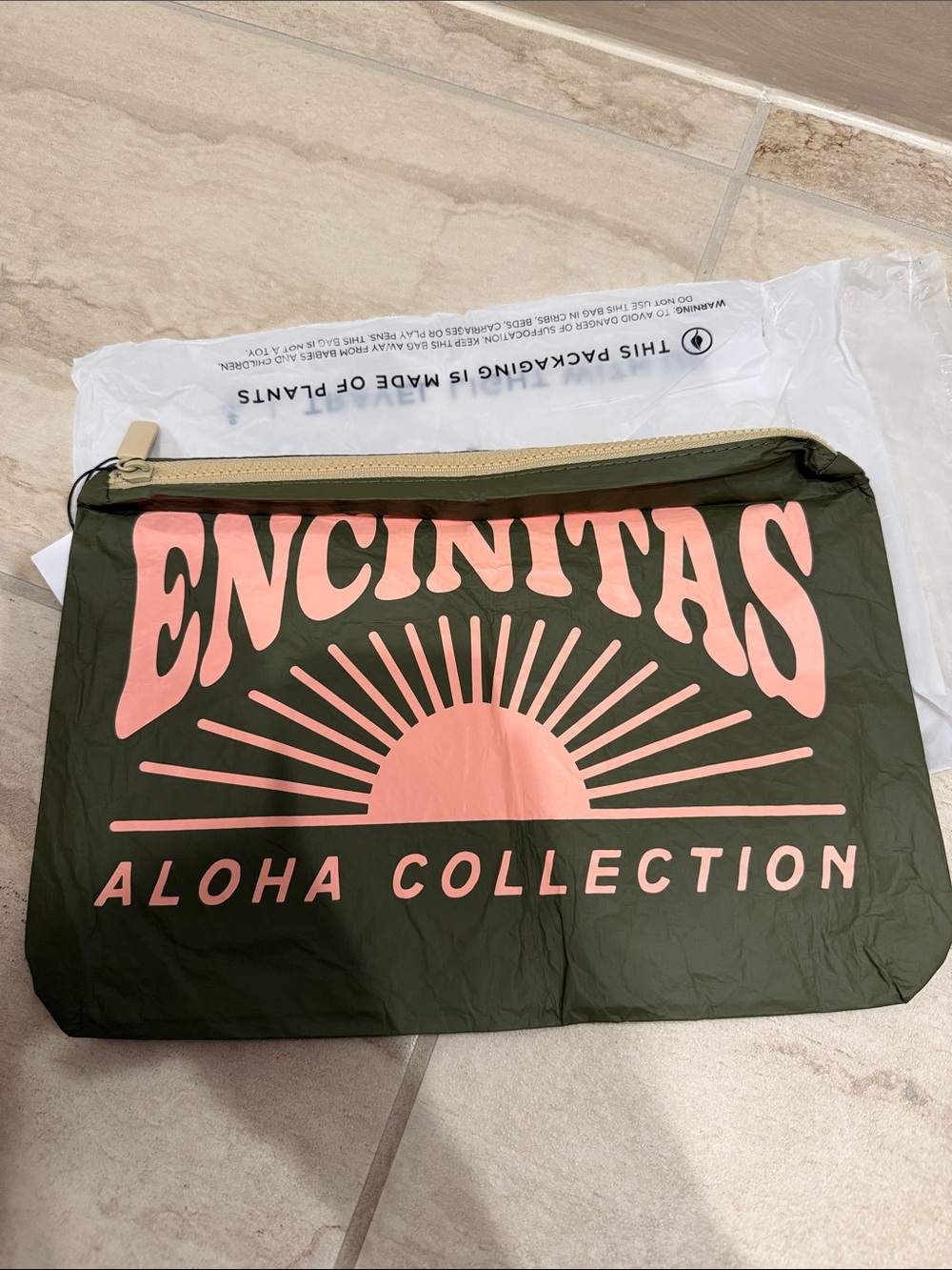 ALOHAS Olive & Coral Encinitas Zip Pouch